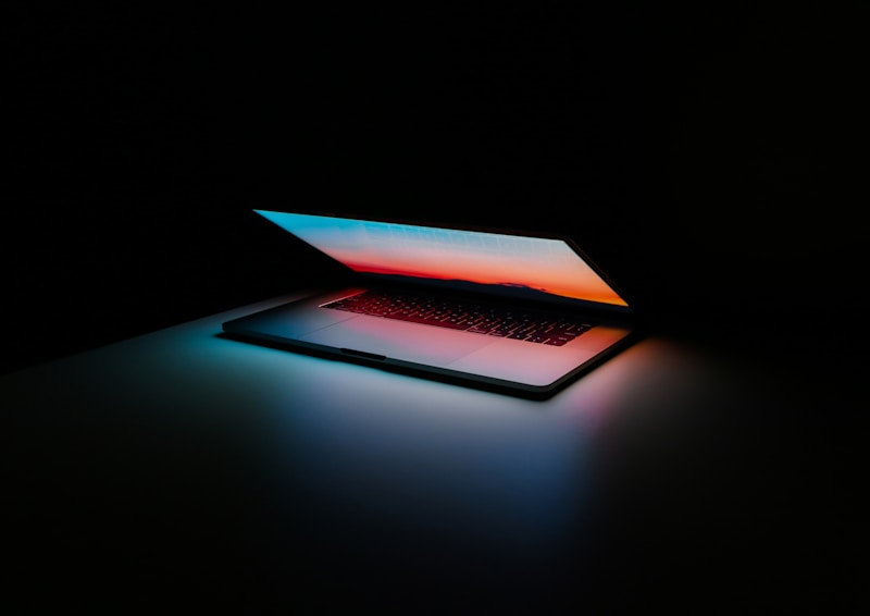 苹果Mac/iPad全线涨价内幕：内存涨45美元，你多付2500？美光高管怒撕苹果